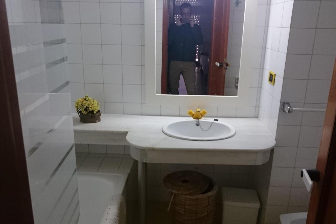 Апартаменты Se Alquila Piso Centrico En Sanxenxo C/Garaje Экстерьер фото
